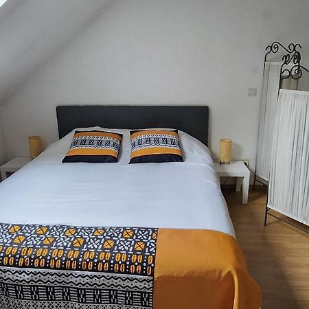 Duplex Dans Pavillon Neuilly Sur Marne Entre Paris Et Disney Exterior foto